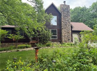 209 Modoc Trl, Mercer, PA 16137