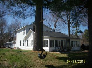 2546 Johnston Rd, Twin Lake, MI 49457