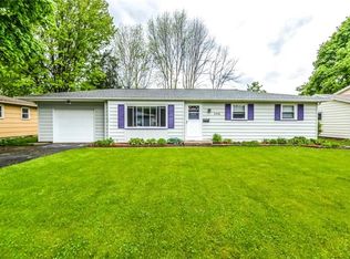 306 Mount Ridge Cir, Rochester, NY 14616