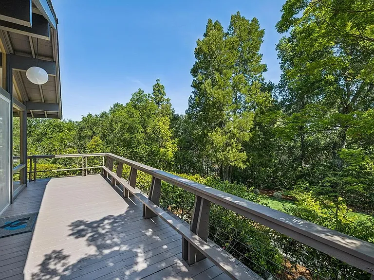 25845 Springhill Dr — Photo 10