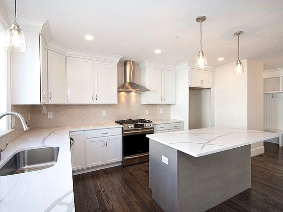 5th image of 59 Titicut Ave Lot 40
