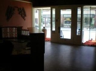 63 S Main St, Manheim, PA 17545