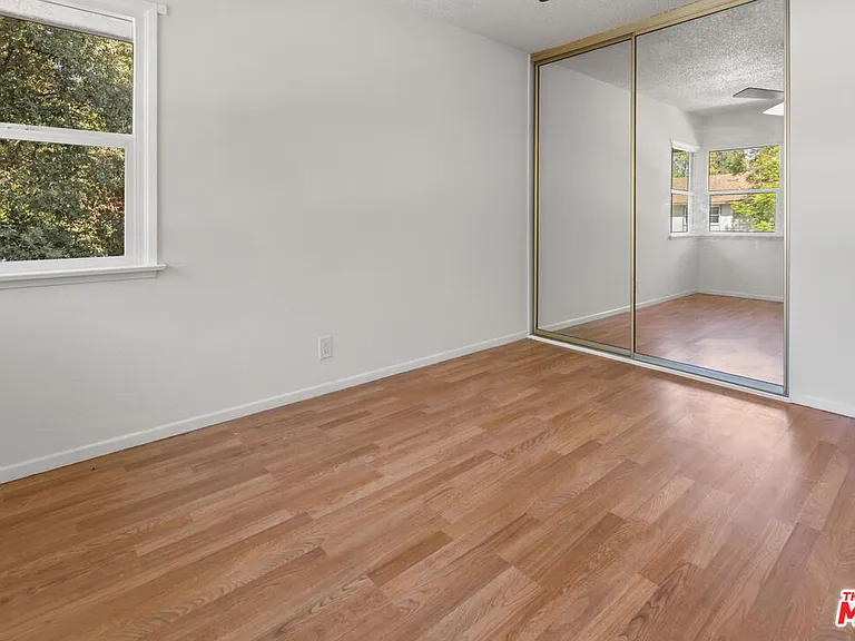 5830 Bowcroft St #4 — Photo 11