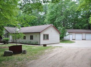 4981 W Birch Rd, Roscommon, MI 48653
