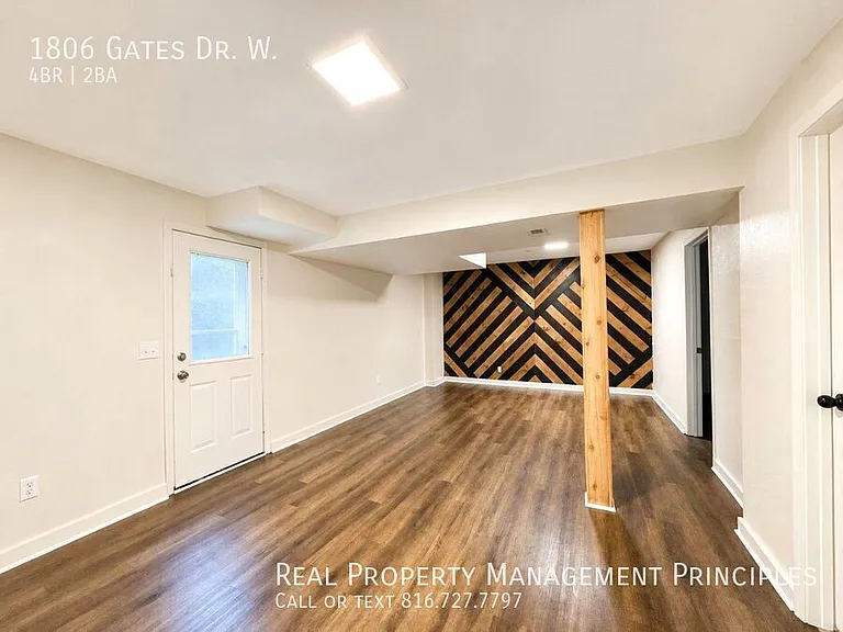 1806 Gates Dr W — Photo 13