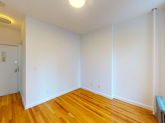 2nd image of 692 9th Ave #2D