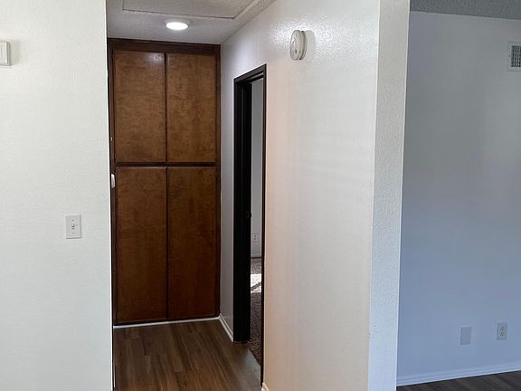 3rd image of 1001 N Dalton Ave #1