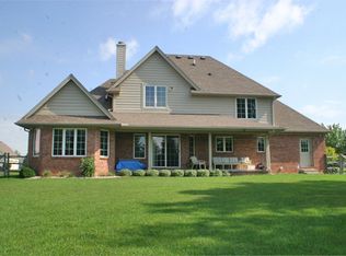 7509 Nordic Way Ct, Maumee, OH 43537