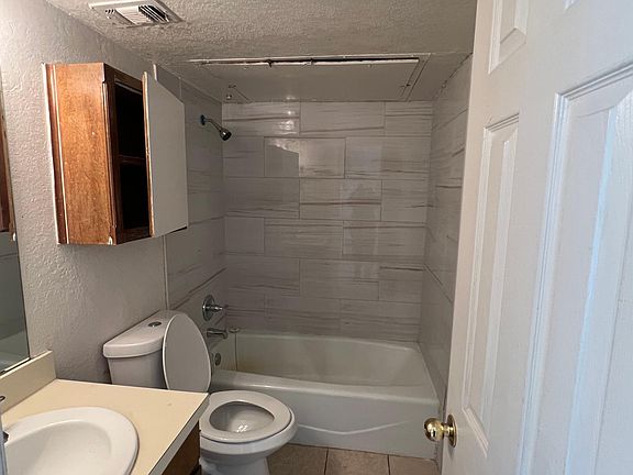 5th image of 519 E Sanford St #519
