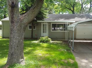 1904 Joanne Ln, Champaign, IL 61821