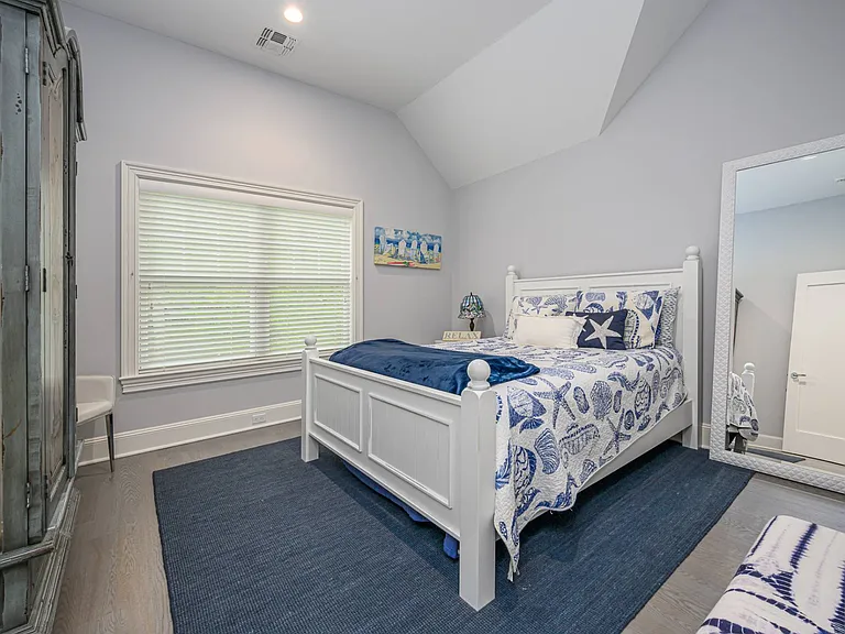 147 Warfield Way — Photo 15
