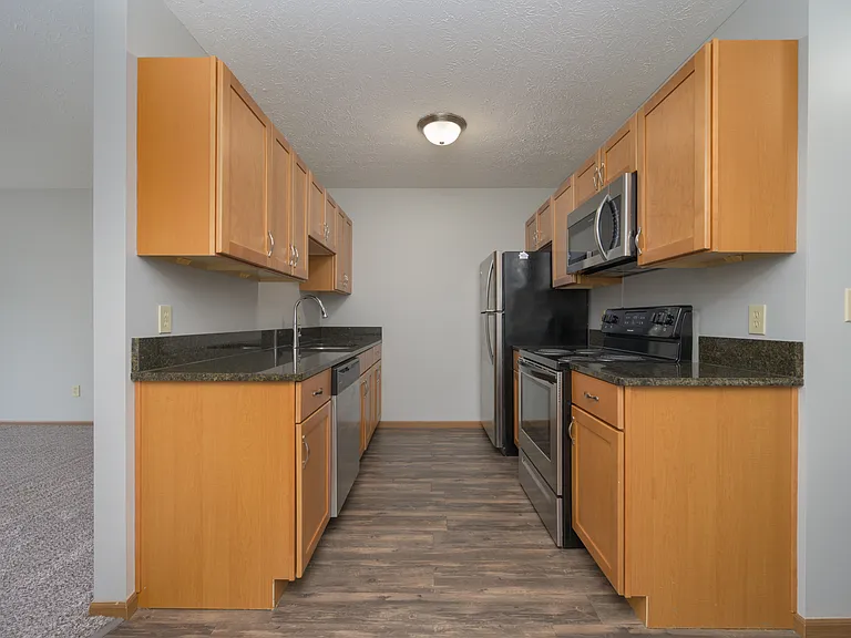 Long Drive Townhomes - Greater Akron — Photo 7