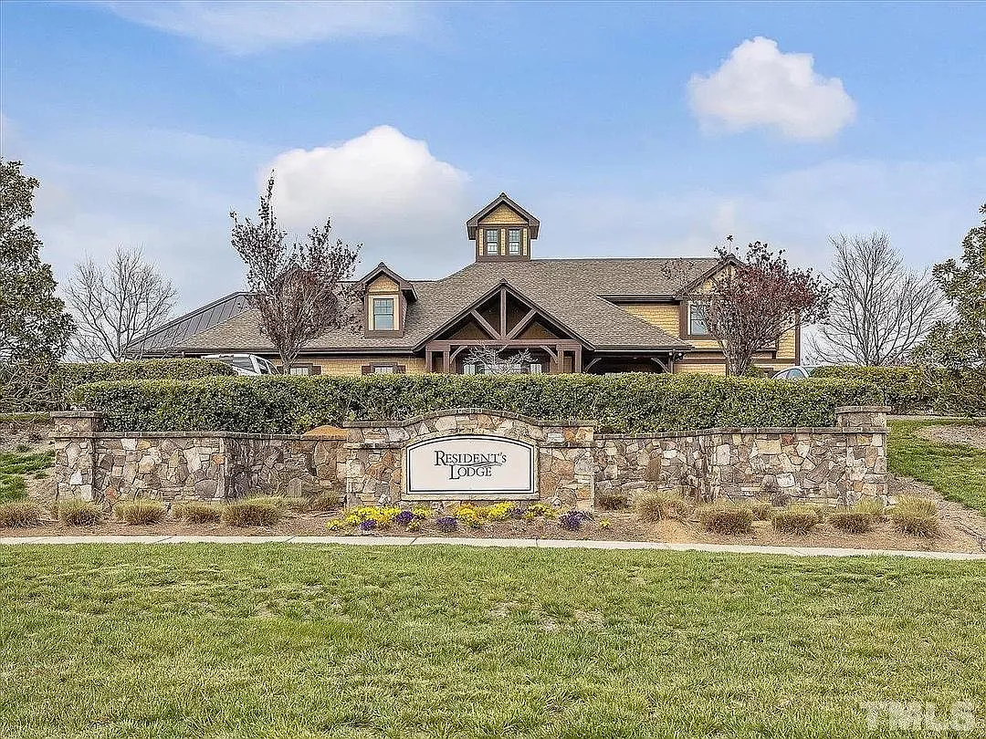 8506 Holdenby Trl — Photo 1