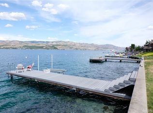 3212 S Lakeshore Rd, Chelan, WA 98816