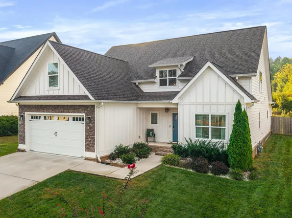 4909 Grove Park Dr NW, Cleveland, TN 37312