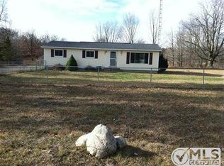 21037 205th Ave, Big Rapids, MI 49307