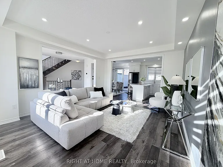 1222 Rose Way #21 — Photo 3