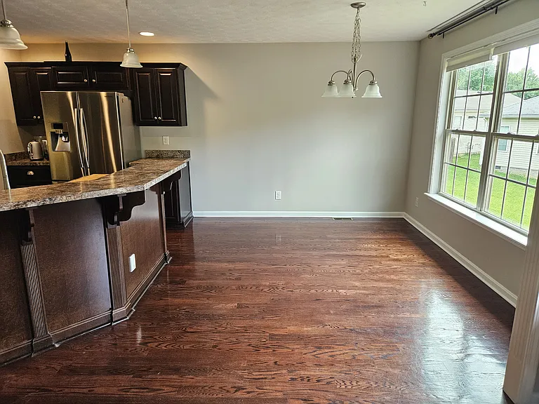 12315 Amber Woods Ct — Photo 7