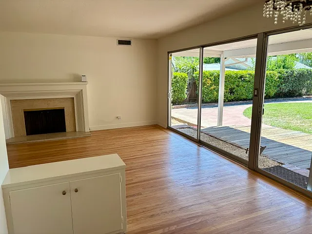 5260 K St — Photo 3