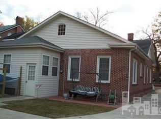 607 College St, Clinton, NC 28328