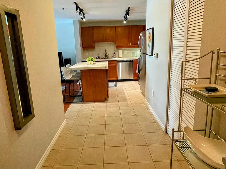 1240 India St #1304 — Photo 6