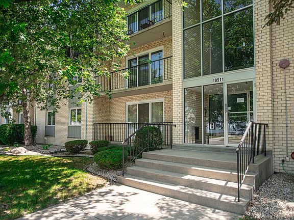 2nd image of 18511 Wentworth Ave APT 1B