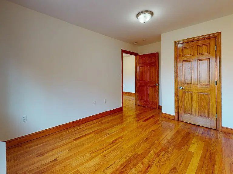 84-14 143rd St #Penthouse 2 — Photo 13