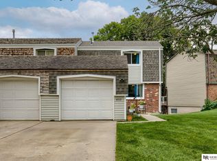 4332 Abbott Rd, Lincoln, NE 68516