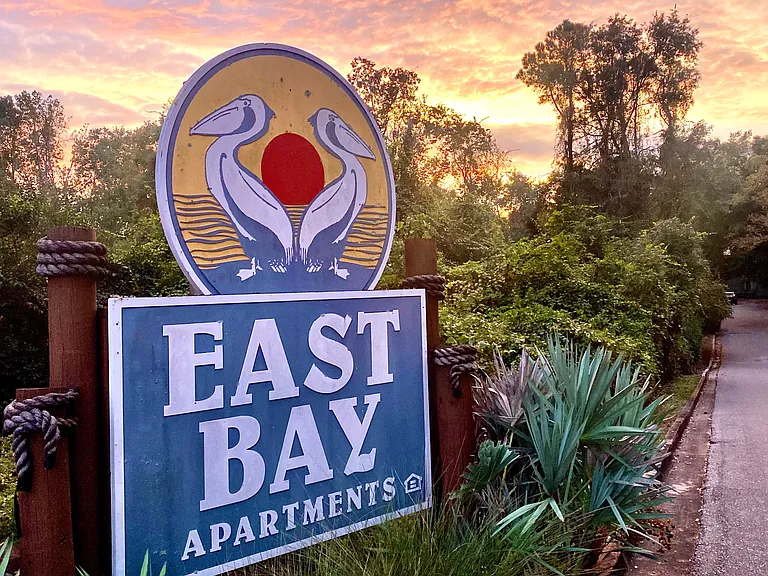 East Bay Apartment Homes — Photo 17