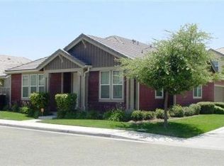 4417 W Pinsapo Dr, Fresno, CA