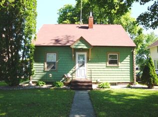 401 Croyden St, Stewart, MN 55385