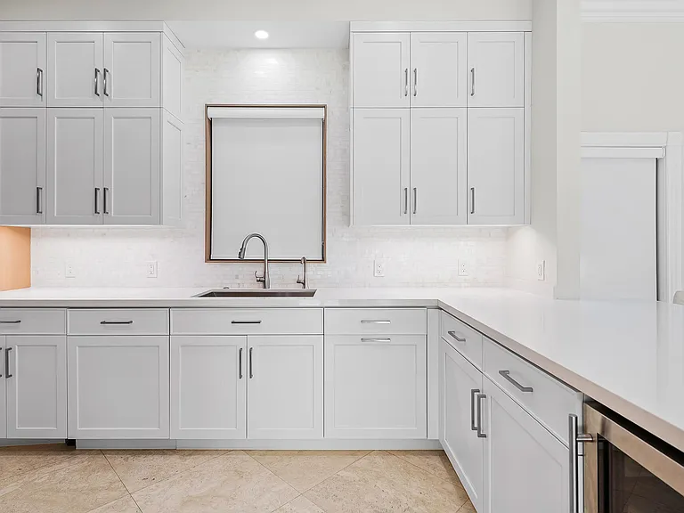 413 Coconut Isle Dr — Photo 13