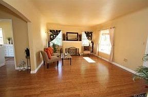 4th image of 3230 Cerritos Ave