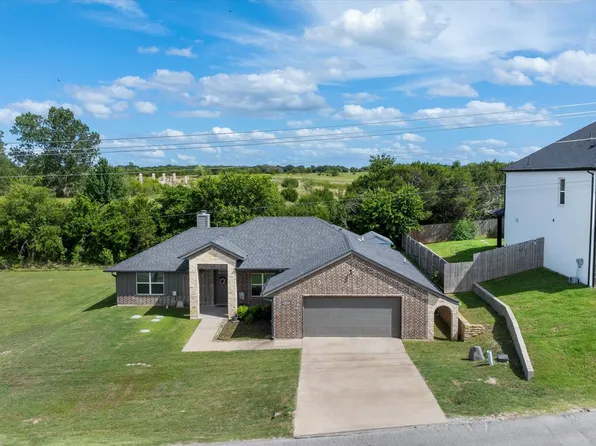 2123 Christine Dr, Granbury, TX 76048