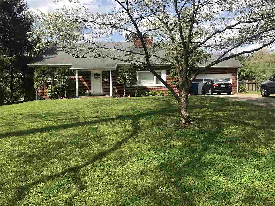 1st image of 107 Princess Dr