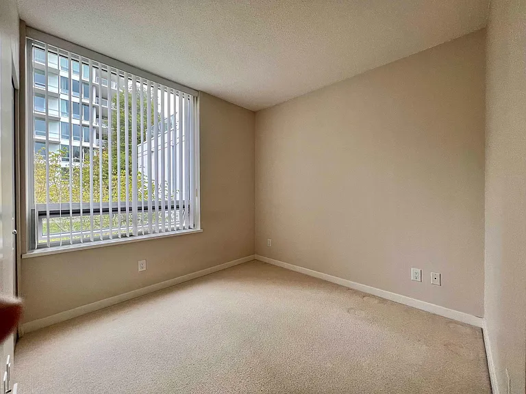 5728 Berton Ave #Townhouse 3 — Photo 8