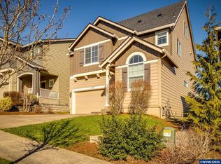 17139 SE Rhododendron St, Happy Valley, OR 97086