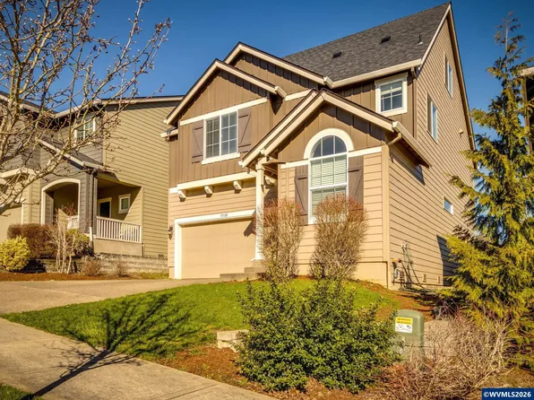 17139 SE Rhododendron St, Happy Valley, OR 97086