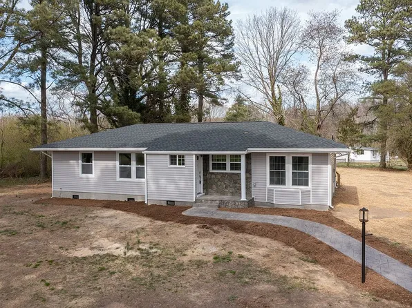 15915 Mary Ball Rd, Kilmarnock, VA 22482