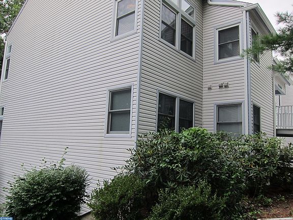 2nd image of 4105 Birch Circle