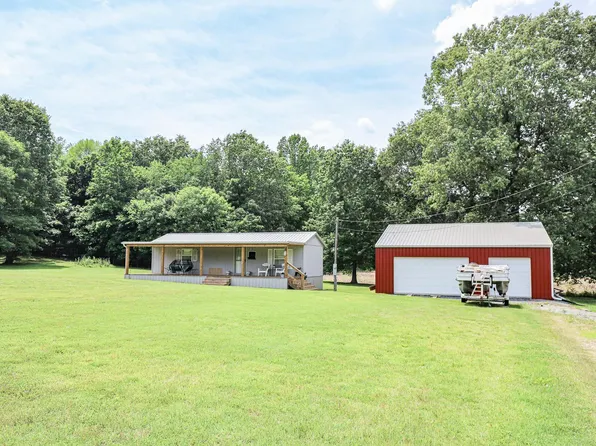 785 New Harmony Rd, Benton, KY 42025