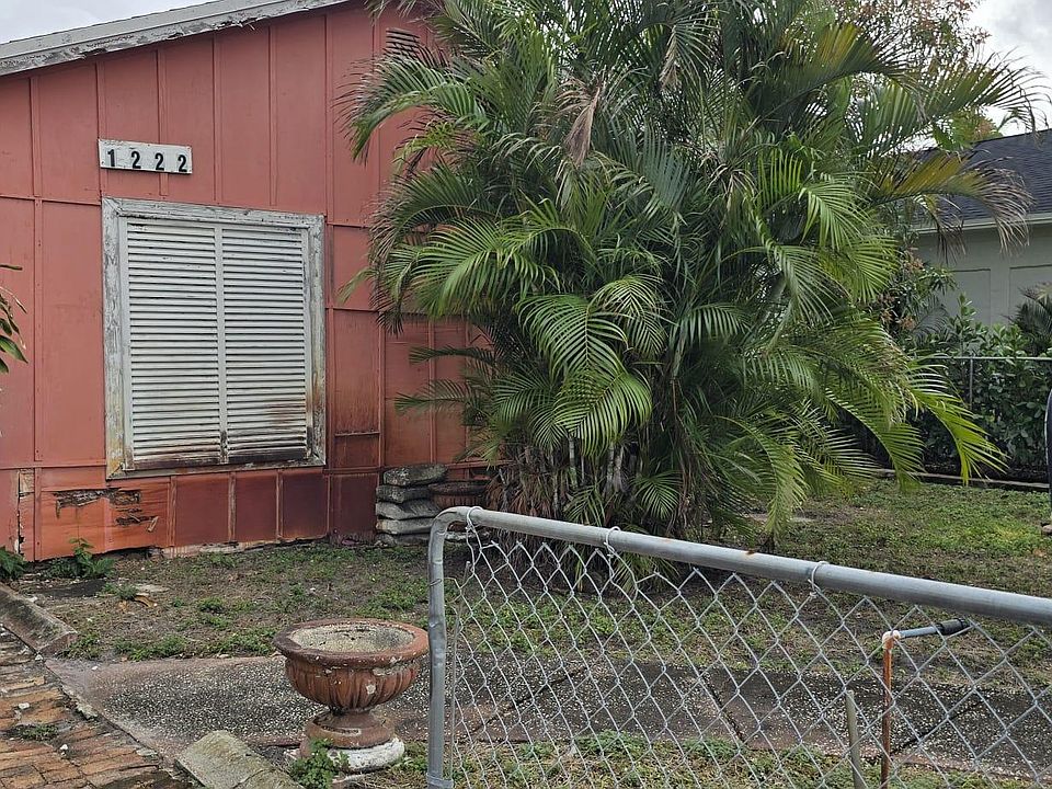 1st image of 1222 S N Street