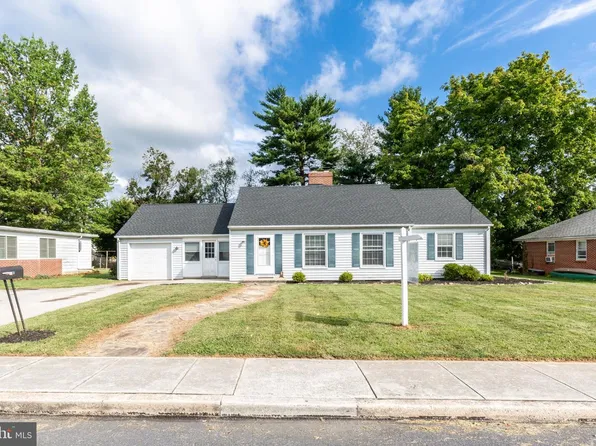 333 W Myrtle St, Littlestown, PA 17340