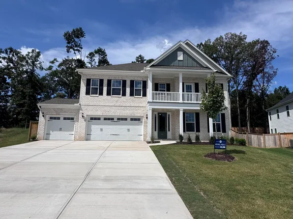 282 Castlebar St, Woodruff, SC 29388