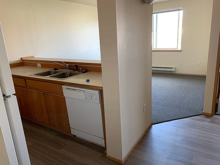 1703 Melody Cir — Photo 33
