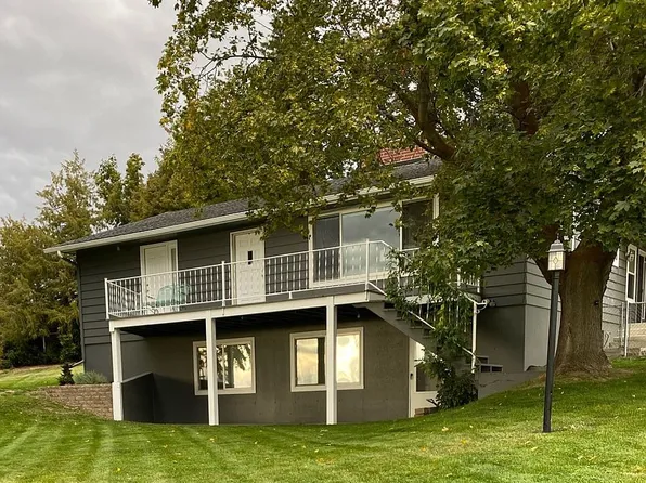 305 S 41st St, Yakima, WA 98901