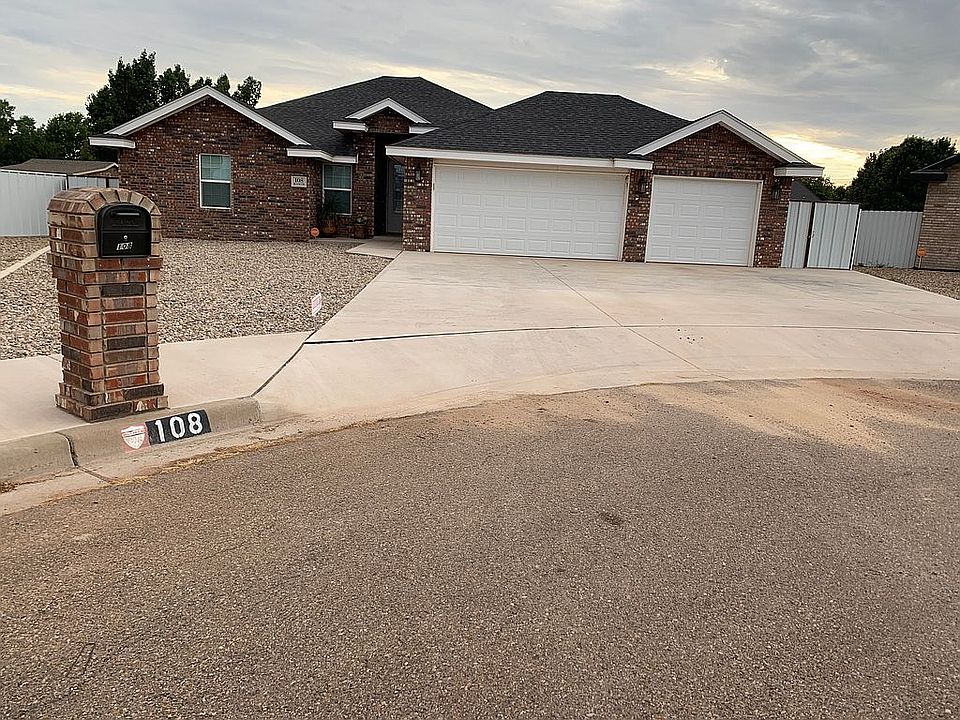 1st image of 108 Blaine Cir