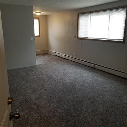 4th image of 1107 19th St S APT 4
