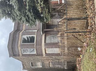 7018 S Rhodes Ave, Chicago, IL 60637