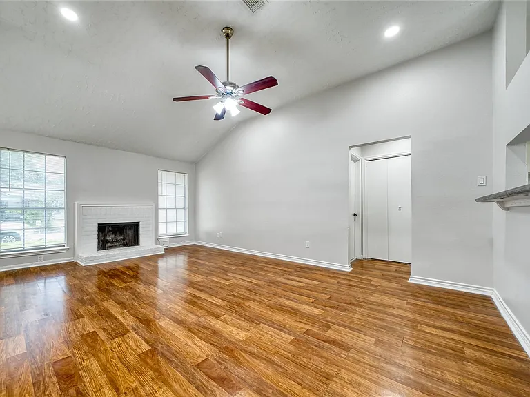 2014 Powder Mist Ln — Photo 6